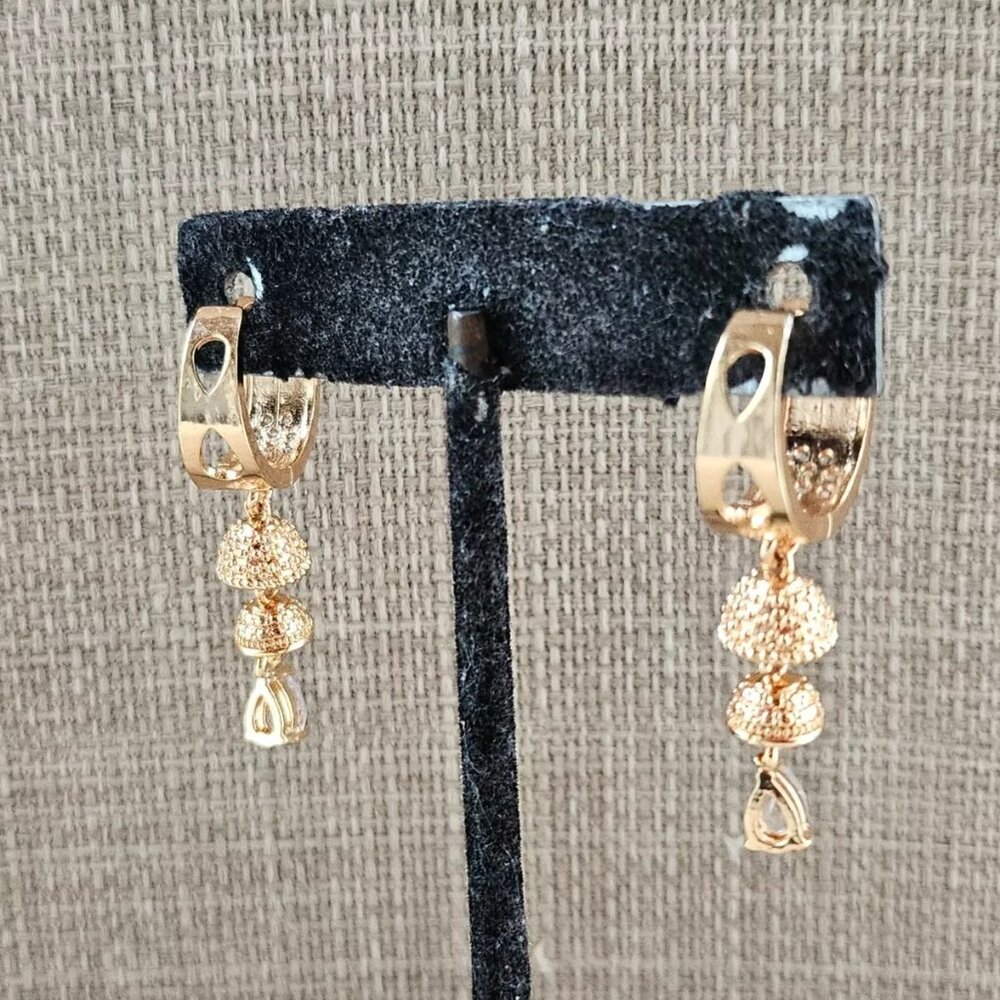 Earrings Fashion Ear Jewelry Drop Down Rose Gold Tone Jhumki style Earrings - Picture 4 of 10